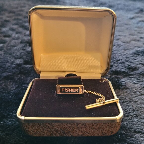 1/5 10K Gold Vintage "Fisher" Lapel Pin - Picture 1 of 7